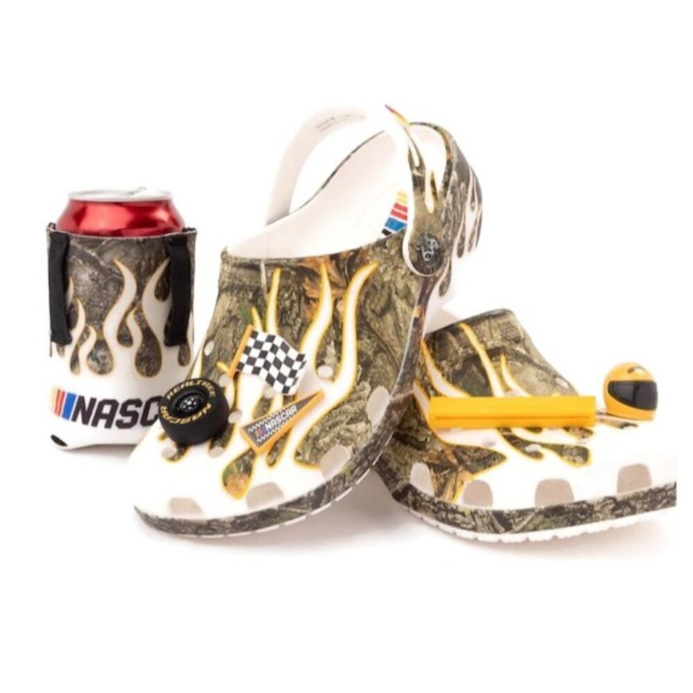 CROCS Mens Size 6 Womens 8 Nascar x Realtree Slip On Classic Clogs Shoes Camo - Picture 2 of 10
